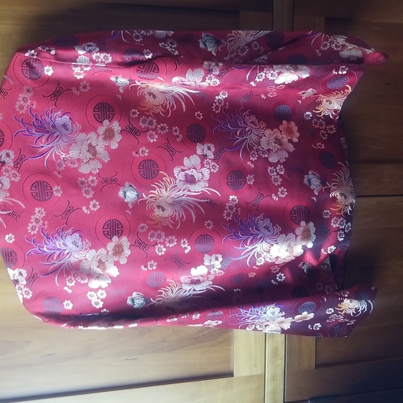 Host pick pride! Chico's rayon/silk jacket in Size 1 - Picture 4 of 4